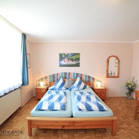Cafe Am Donautor Hotel Kelheim Kültér fotó